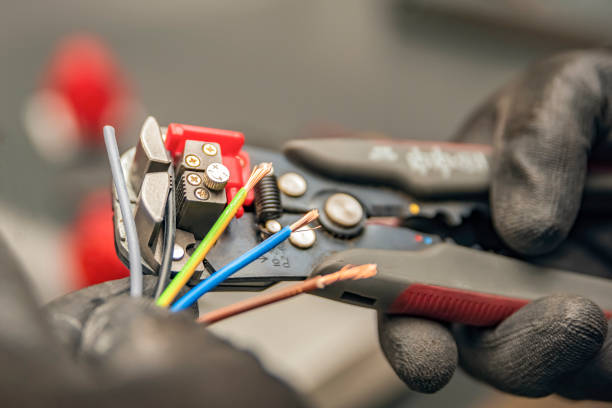 Best Industrial Electrical Services  in Battle Ground, WA